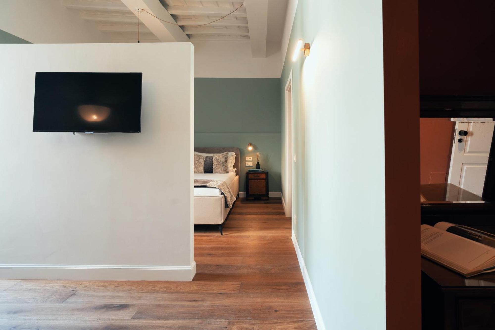 Naman Hotellerie - Monti Roma Ngoại thất bức ảnh