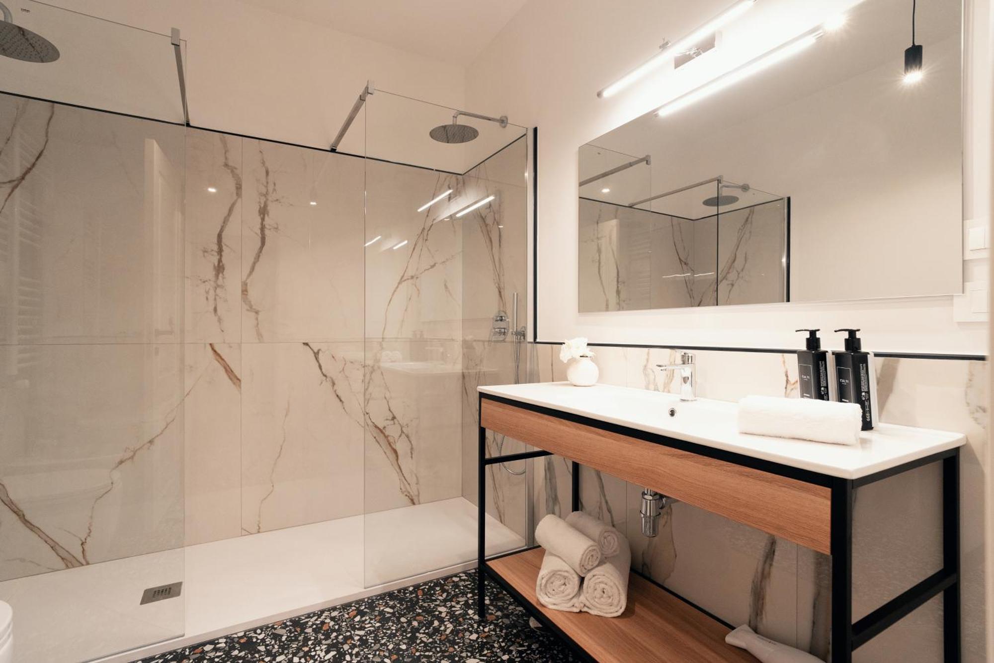 Naman Hotellerie - Monti Roma Ngoại thất bức ảnh